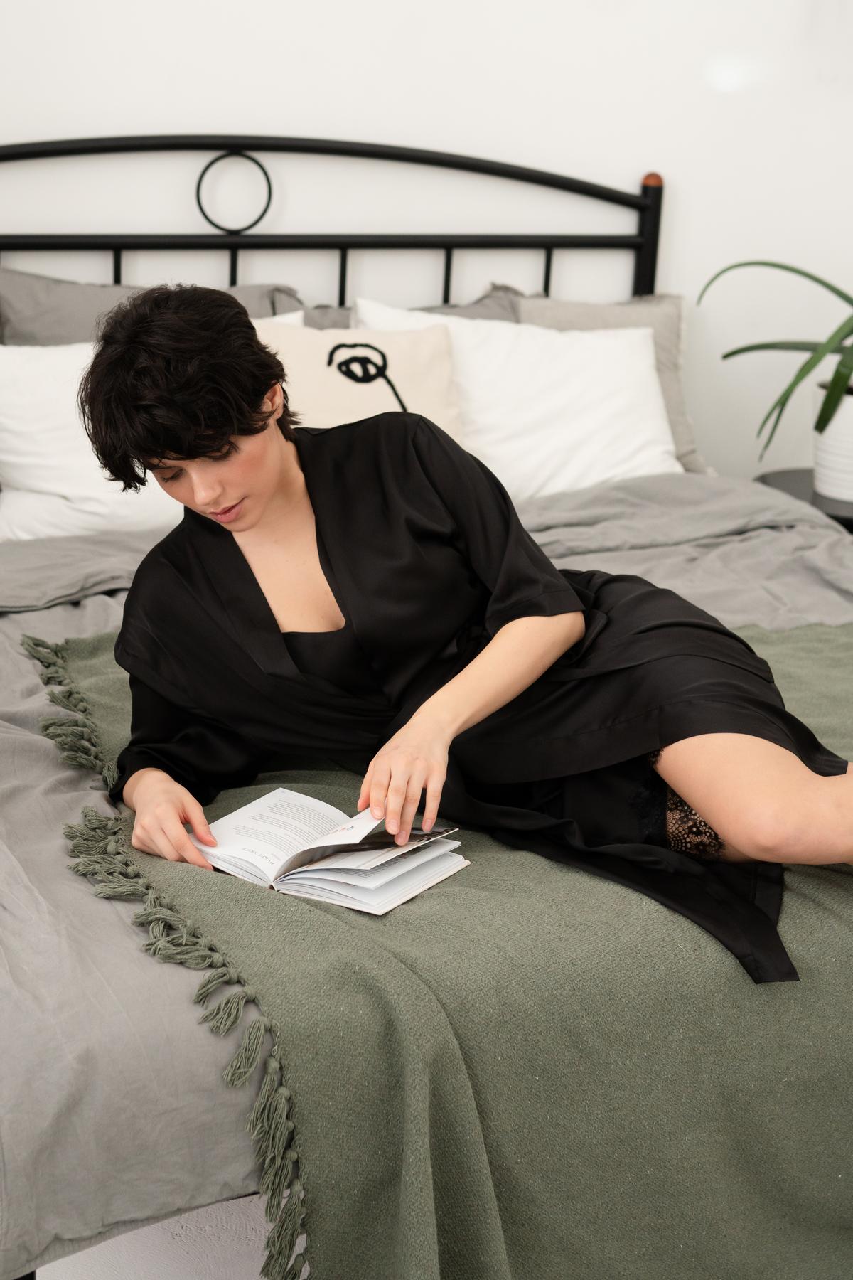 Жіночий халат із шовку Tango