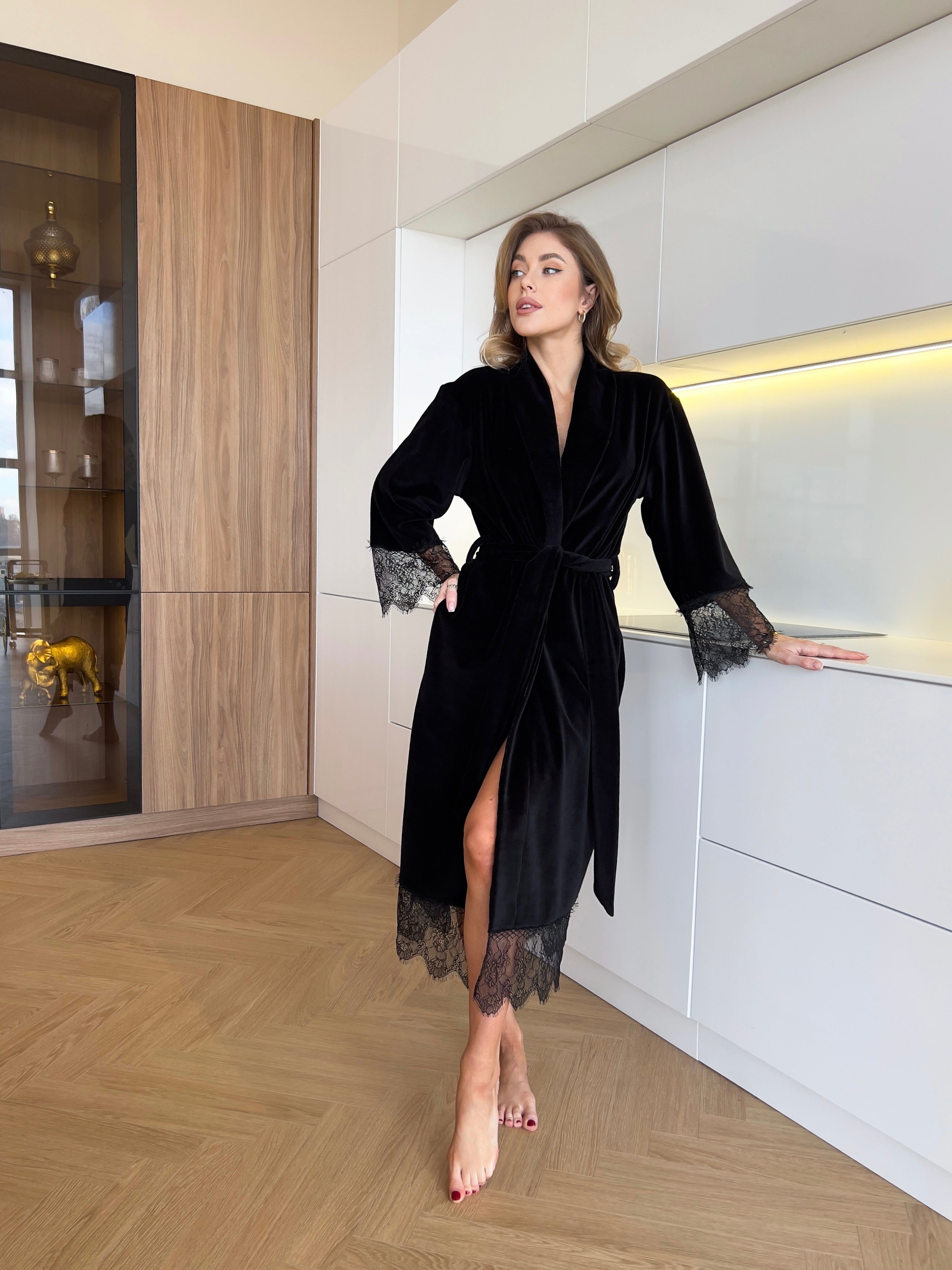 Жіночий халат велюровий Queen