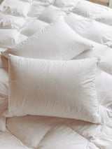 Подушка пухова Flow