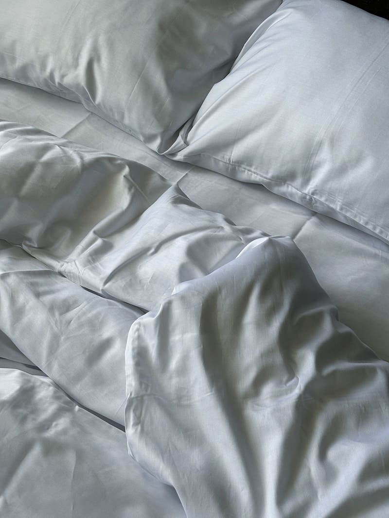 Комплект постільної білизни із преміум сатину White
