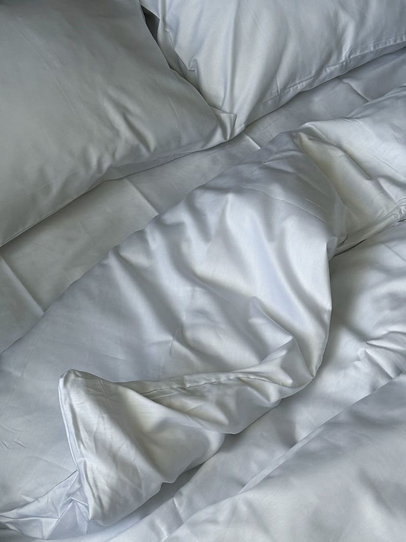 Комплект постільної білизни із преміум сатину White