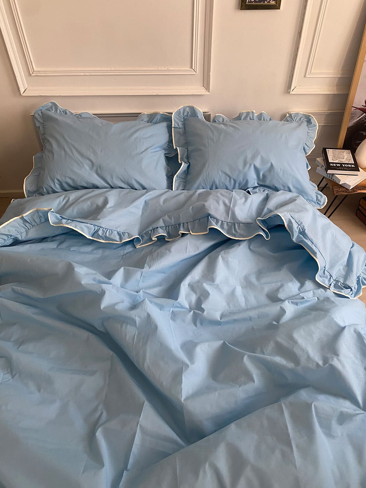 Комплект постільної білизни із бязі Sky з рюшами