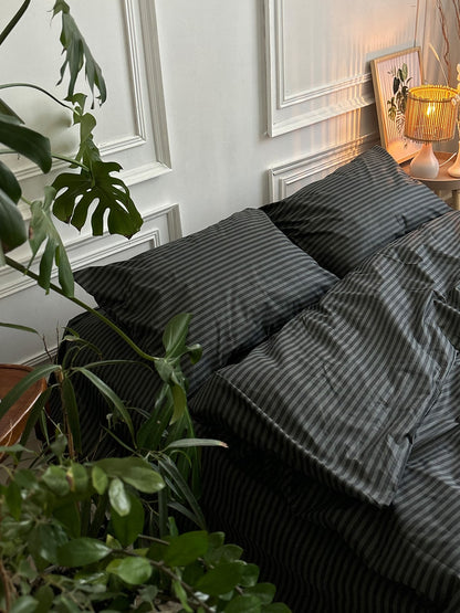 Комплект постільної білизни із бязі Graphite Stripe