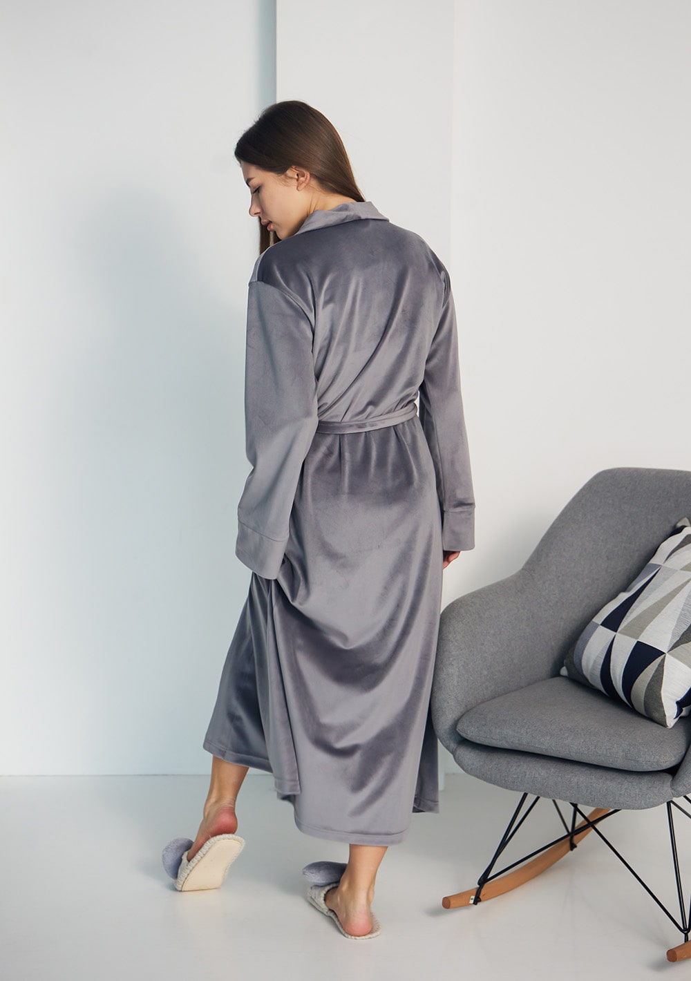 Жіночий халат велюровий Laura