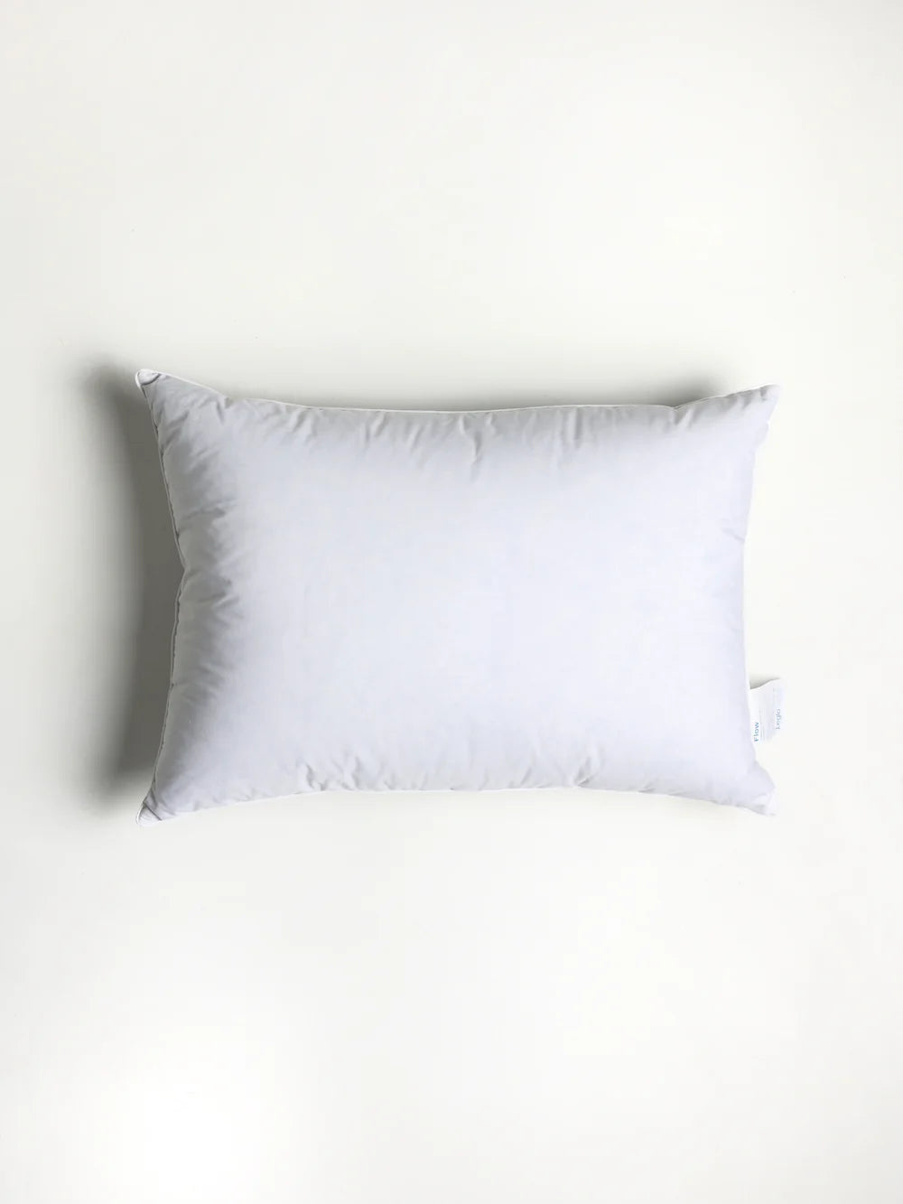Подушка пухова Flow