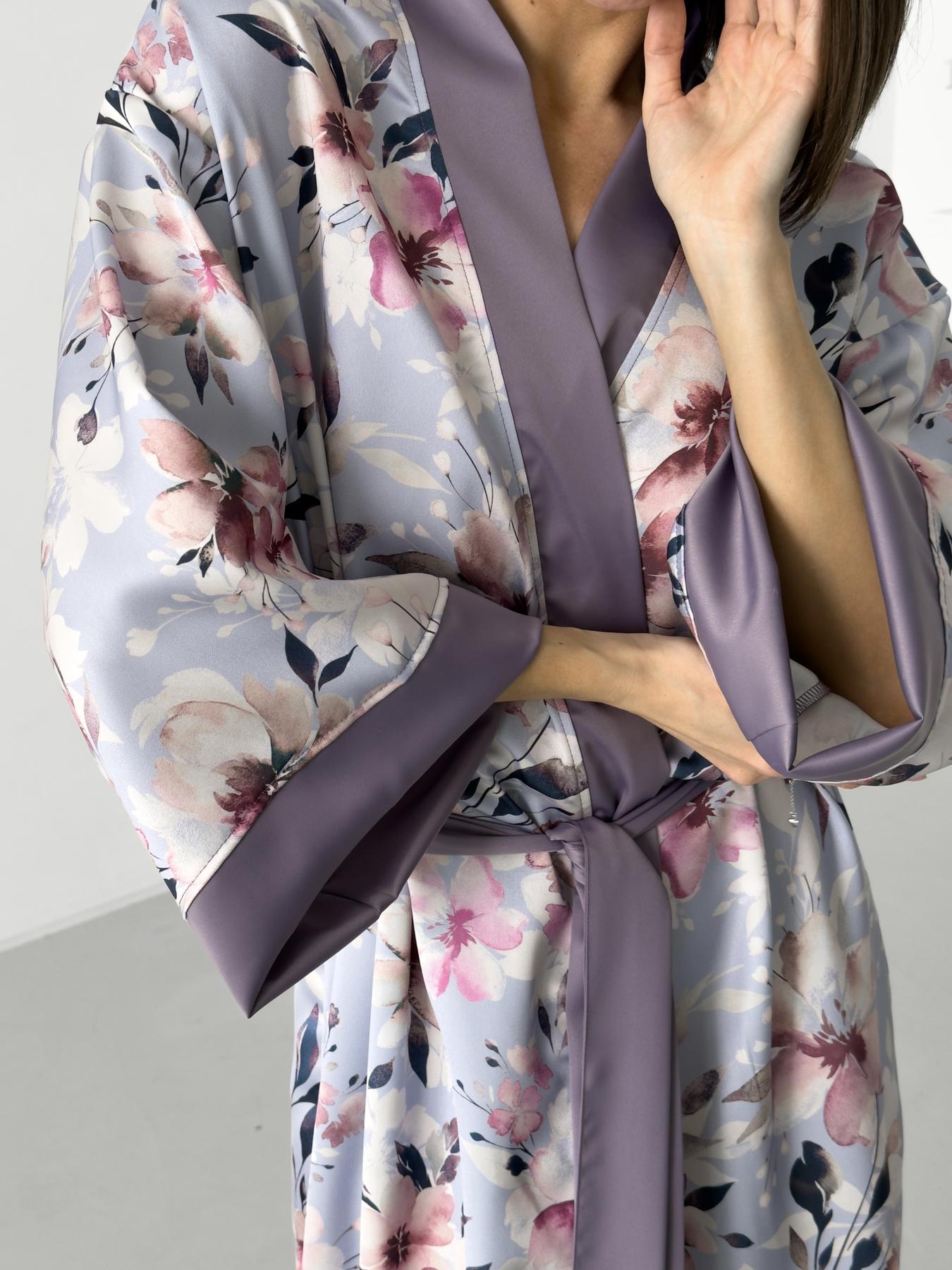 Жіночий халат із шовку Bloom