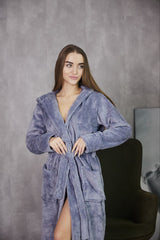 Жіночий халат з велсофту однотонний