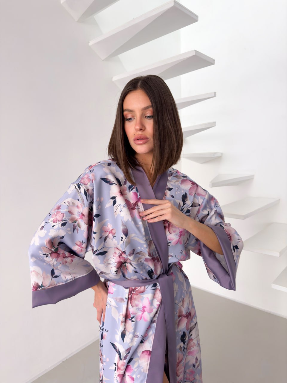 Жіночий халат із шовку Bloom