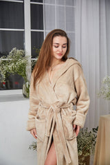 Жіночий халат з велсофту однотонний